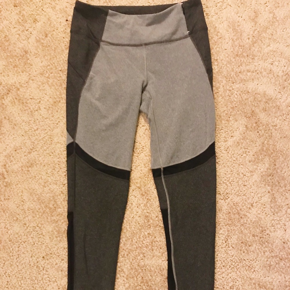 CALIA by carrie underwood leggings
